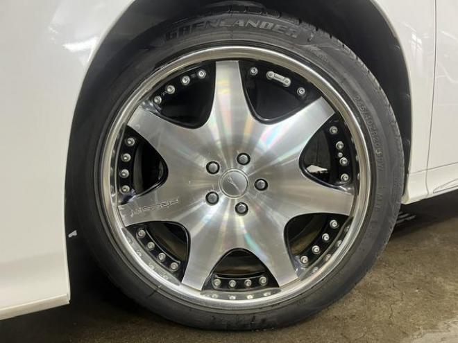 アルファードＳタイプゴールドⅡ　後期型　禁煙車　ＷＥＤＳ２０インチＡＷ　社外１７ＡＷ＋スタッドレスタイヤ　シーケンシャルウィンカー　ドラレコ付デジタルルームミラー　両側パワースライドドア　パワーバックドア　純正フリップダウンモニター 4WD 2500 5Dr