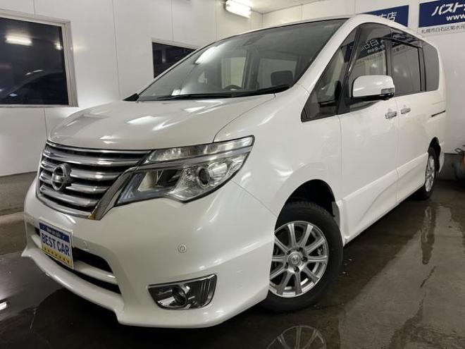 セレナハイウェイスター　アドバンス　セーフティＰＫＧ　本州仕入　禁煙車　寒冷地仕様　フリップダウンモニター　アルパインナビ　地デジ　ＤＶＤ再生　Ｂｌｕｅｔｏｏｔｈオーディオ　バックカメラ　エンジンスターター　衝突軽減システム　車線逸脱警報　前後ソナー 4WD 2000 5Dr