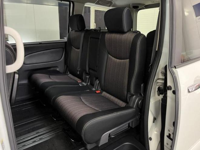 セレナハイウェイスター　アドバンス　セーフティＰＫＧ　本州仕入　禁煙車　寒冷地仕様　フリップダウンモニター　アルパインナビ　地デジ　ＤＶＤ再生　Ｂｌｕｅｔｏｏｔｈオーディオ　バックカメラ　エンジンスターター　衝突軽減システム　車線逸脱警報　前後ソナー 4WD 2000 5Dr