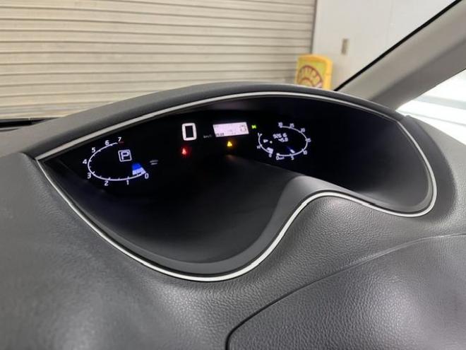セレナハイウェイスター　アドバンス　セーフティＰＫＧ　本州仕入　禁煙車　寒冷地仕様　フリップダウンモニター　アルパインナビ　地デジ　ＤＶＤ再生　Ｂｌｕｅｔｏｏｔｈオーディオ　バックカメラ　エンジンスターター　衝突軽減システム　車線逸脱警報　前後ソナー 4WD 2000 5Dr