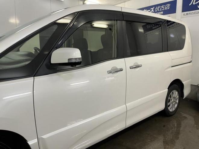 セレナハイウェイスター　アドバンス　セーフティＰＫＧ　本州仕入　禁煙車　寒冷地仕様　フリップダウンモニター　アルパインナビ　地デジ　ＤＶＤ再生　Ｂｌｕｅｔｏｏｔｈオーディオ　バックカメラ　エンジンスターター　衝突軽減システム　車線逸脱警報　前後ソナー 4WD 2000 5Dr