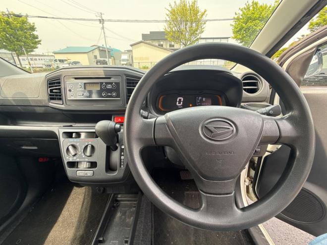 ミライース660X SAⅢ 4WD ローンが不安な方＜優遇ローン＞ 寒冷地仕様　スマートアシスト　アイドリングストップ 4WD 660 5Dr
