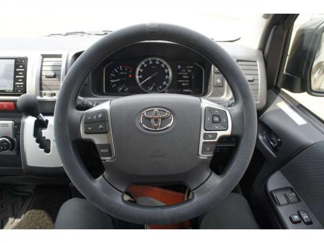 ハイエースバン2.8 スーパーGL ロング ディーゼルターボ 4WD　キャンパー鹿児島製　CKワイルダー　車中泊仕様　REVOシート　室内用エアコン　ベバストFFヒーター　走行充電　サブバッテリー　外部電源　オリジナルベッド　電動開閉バックドア　415SAFARI丸目キット 2800
