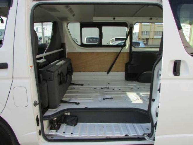 レジアスエース3.0 DX ロングボディ GLパッケージ ディーゼルターボ 4WD　社外ナビ/バックカメラ/フルセグTV/Bluetooth/ETC/ドライブレコーダー/LEDヘッドライト 3000