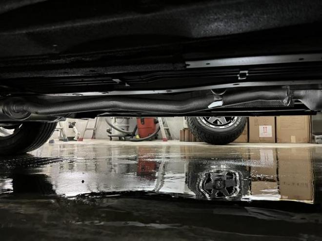 エクストレイル２０Ｘ　ブラックエクストリーマＸ　本州仕入　禁煙車　寒冷地仕様　パワーバックドア　全方位アラウンドビューモニター　社外１７インチＡＷ　純正１７ＡＷ＋スタッドレスタイヤ付　純正ナビ　フルセグ地デジ　ＤＶＤ再生　Ｂｌｕｅｔｏｏｔｈ対応 4WD 2000 5Dr