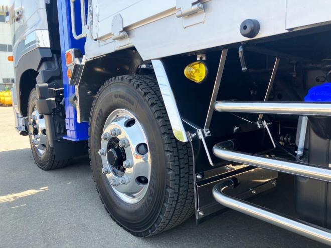 プロフィア未使用　4段ラジコンクレーン車　セルフローダー　重機運搬車ウインチ付　大型トラック　nsl