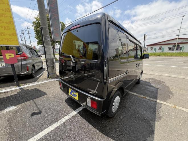 エブリイEVERY VAN 4WD JION TURBO本州仕入　寒冷地仕様　リアヒーター　TURBO ブルートゥースフルセグナビ　格納ミラーETC　エンジンオイル交換　全磨き済　スタットレス付 4WD 660 5Dr