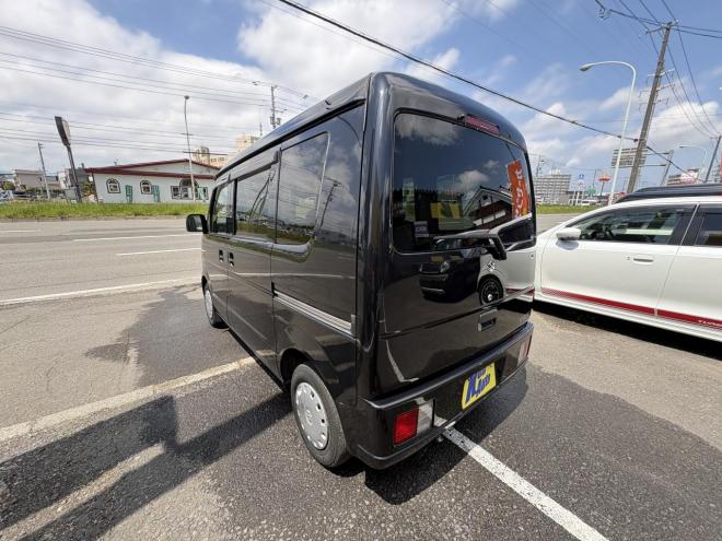 エブリイEVERY VAN 4WD JION TURBO本州仕入　寒冷地仕様　リアヒーター　TURBO ブルートゥースフルセグナビ　格納ミラーETC　エンジンオイル交換　全磨き済　スタットレス付 4WD 660 5Dr