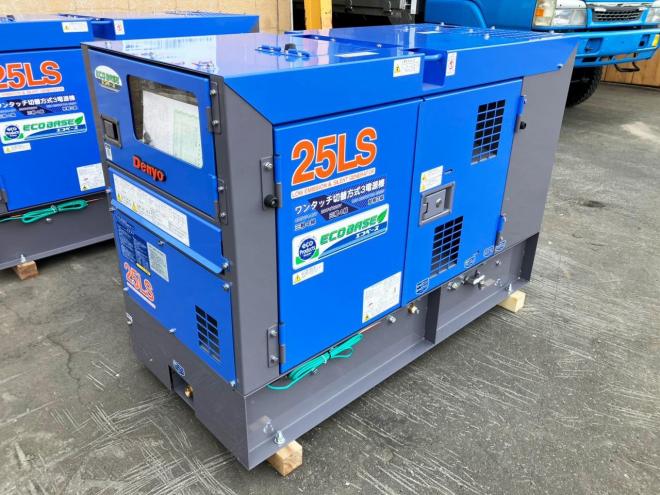 発電機デンヨー　新品　DCA-25LSKE　エンジン発電機　