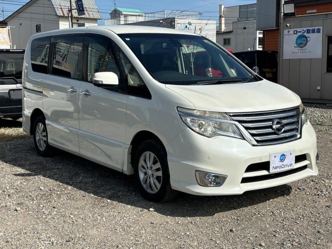セレナ2.0HスターVセレクション+Safety 4WD　ローンが不安な方＜優遇ローン＞本州仕入　1年保証　両側パワースライドドア 