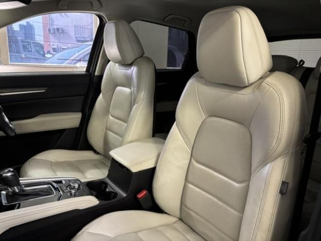 CX-5ＸＤ　Ｌパッケージ　本州仕入　寒冷地仕様　禁煙車　ヘッドアップディスプレイ　レーダークルーズ　純正１９インチＡＷ　社外１７ＡＷ＋スタッドレスタイヤ付　パワートランク　ドライブレコーダー　ルーフＢＯＸ　ドライブレコーダー 4WD 2200 5Dr