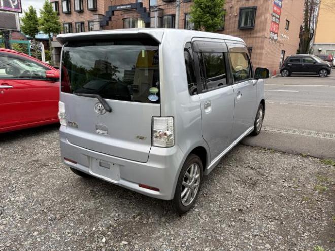 ピクシススペースカスタムX 4WD 660 5Dr
