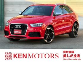 アウディ　RS Q3 2.5 4WD　ナビTV　バックカメラ　電動シート　パワステ　パワーウィンドウ　シートヒーター　エアコン　ETC　キーレスエントリー　アルミホイール　横滑り防止装置 正規輸入車 2500