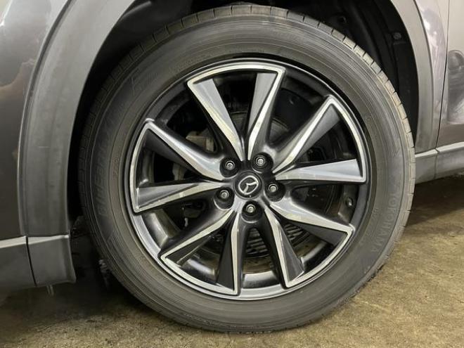CX-5ＸＤ　Ｌパッケージ　本州仕入　寒冷地仕様　禁煙車　ヘッドアップディスプレイ　レーダークルーズ　車線逸脱警報　純正１９インチＡＷ　社外１７ＡＷ＋スタッドレスタイヤ付　パワートランク　純正ブラックレザーシート　ＥＴＣ　ＡＵＸ 4WD 2200 5Dr