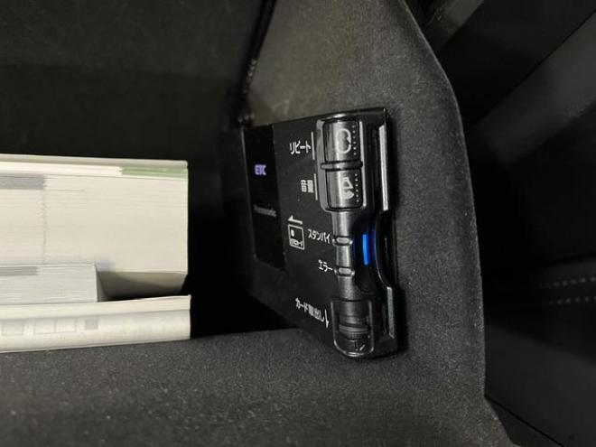 CX-5ＸＤ　Ｌパッケージ　本州仕入　寒冷地仕様　禁煙車　ヘッドアップディスプレイ　レーダークルーズ　車線逸脱警報　純正１９インチＡＷ　社外１７ＡＷ＋スタッドレスタイヤ付　パワートランク　純正ブラックレザーシート　ＥＴＣ　ＡＵＸ 4WD 2200 5Dr