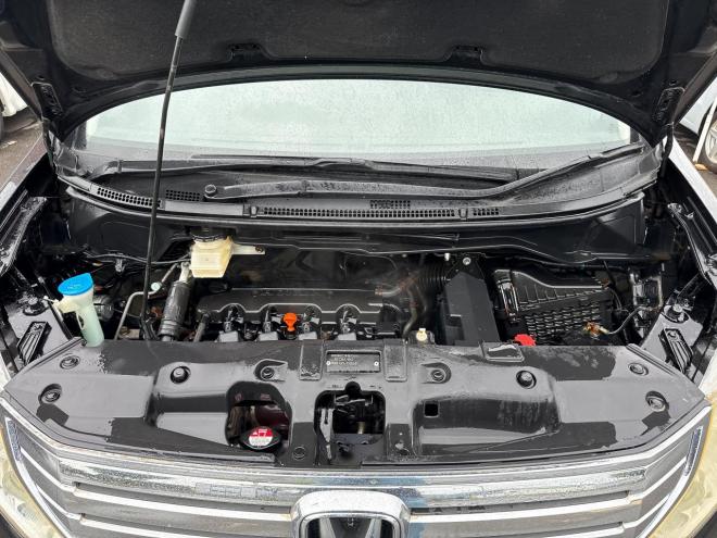 ステップワゴン2.0G Lパッケージ 4WD　ローンが不安な方＜優遇ローン＞　寒冷地仕様　社外ナビ　両側パワースライド 4WD 2000 5Dr
