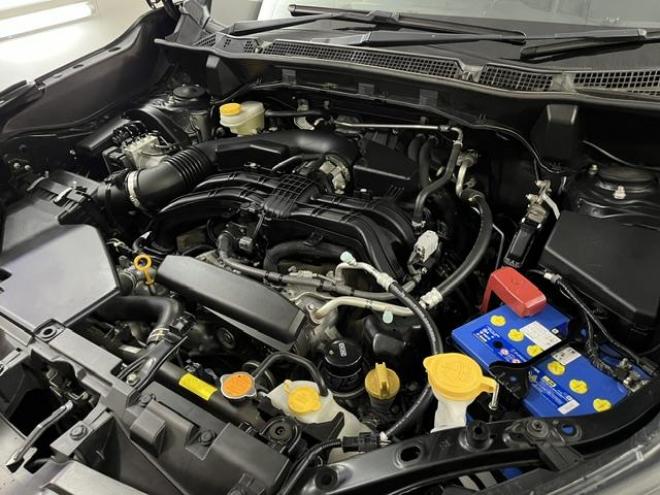 フォレスタープレミアム　本州仕入　寒冷地仕様　禁煙車　アイサイト　ＸＭＯＤＥ　レーダークルーズ　純正１８インチＡＷ　社外１７ＡＷ＋スタッドレスタイヤ　パワーバックドア　純正ブラックハーフレザーシート　デジタルインナーミラー 4WD 2500 5Dr