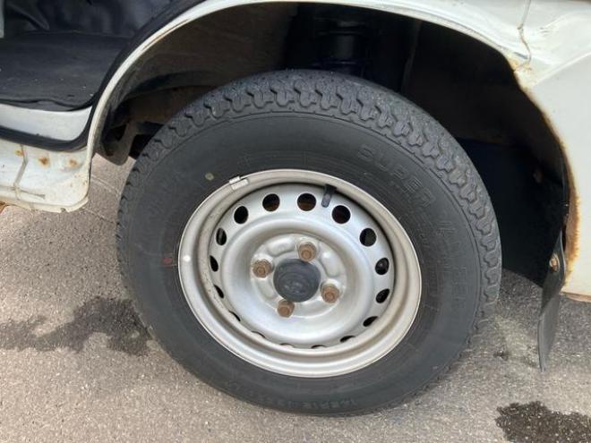 サンバートラック 　４ＷＤ　エアコン　パワステ　パワーウインドウ　コンテナ幌車　ハイルーフ幌車 4WD 660 2Dr