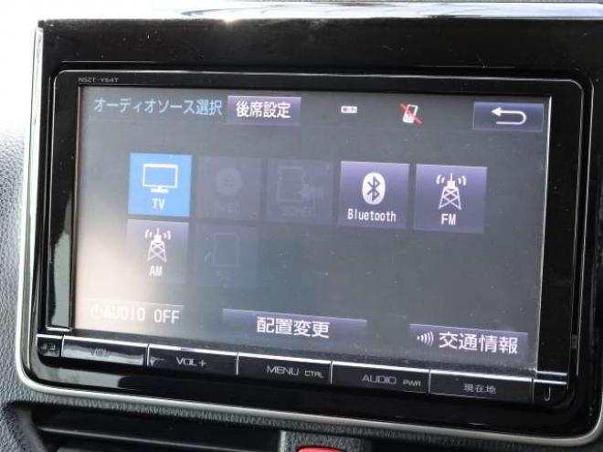 ヴォクシー2.0 ZS 煌 4WD　本州車　保証1年/走行距離無制限　4WD　ワンオーナー　　両側パワースライドドア　純正ナビ　地デジ　バックカメラ　Bluetooth接続　フリップダウンモニター　LEDヘッドライト　ビルトインETC　冬タイヤ付き 2000
