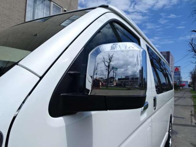 ハイエースバン2.7 スーパーGL ダークプライム ワイド ミドルルーフ ロングボディ 4WD　本州車　保証1年/走行距離無制限 4WD　後期仕様　モデリスタエアロ　両側パワースライドドア　舞杏KBレーシング2アルミホイール　ALPINE製ナビ　地デジ　バックカメラ　現行型ドアミラー　スマートキー ベットキット 2700