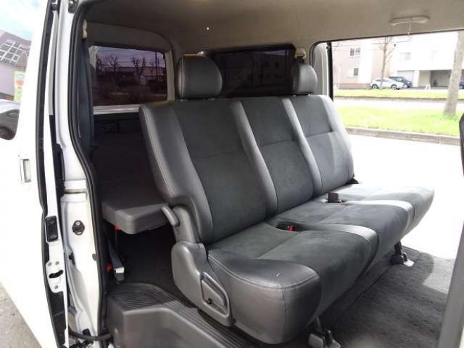 ハイエースバン2.7 スーパーGL ダークプライム ワイド ミドルルーフ ロングボディ 4WD　本州車　保証1年/走行距離無制限 4WD　後期仕様　モデリスタエアロ　両側パワースライドドア　舞杏KBレーシング2アルミホイール　ALPINE製ナビ　地デジ　バックカメラ　現行型ドアミラー　スマートキー ベットキット 2700