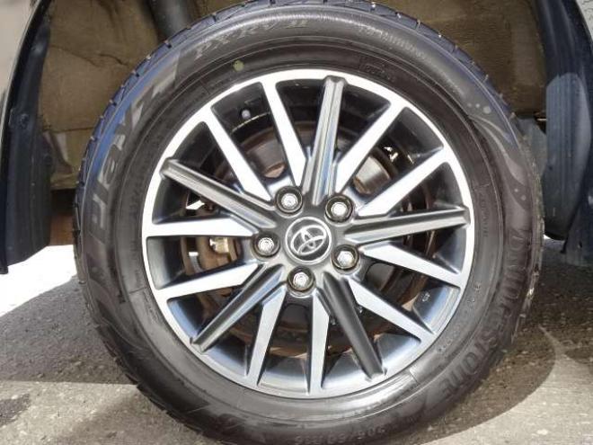 ヴォクシー2.0 ZS 煌II 4WD　本州車　保証1年/走行距離無制限　4WD　トヨタセーフティセンス　両側パワースライドドア　純正ナビ　ビルトインETC　LEDヘッドライト　純正16インチアルミホイール アイドリングストップ　スマートキー　冬タイヤ付 2000