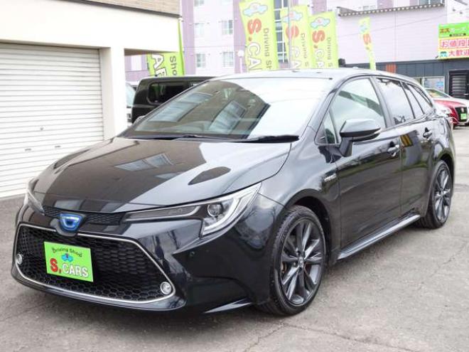 カローラツーリング　1.8 ハイブリッド WxB E-Four 4WD　ハイブリッド保証2年/走行距離無制限　4WD　トヨタセーフティセンス　9型ナビ　バックカメラ　BSM　HUD　シートヒーター　ステアリングヒーター フォグランプ 前後ドライブレコーダー　ブレーキホールド　冬タイヤ付 1800