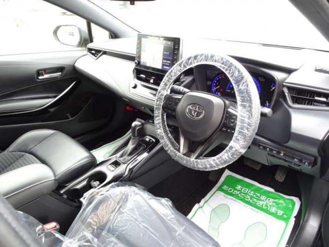 カローラツーリング　1.8 ハイブリッド WxB E-Four 4WD　ハイブリッド保証2年/走行距離無制限　4WD　トヨタセーフティセンス　9型ナビ　バックカメラ　BSM　HUD　シートヒーター　ステアリングヒーター フォグランプ 前後ドライブレコーダー　ブレーキホールド　冬タイヤ付 1800