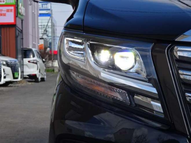 アルファード2.5 S Aパッケージ 4WD　本州車　保証1年/走行距離無制限　4WD　両側パワースライドドア　プリクラッシュセーフティ 純正9型ナビ 地デジ　バックカメラ　Bluetooth接続　フリップダウンモニター　ブレーキホールド　純正18AW　冬タイヤ付属 2500