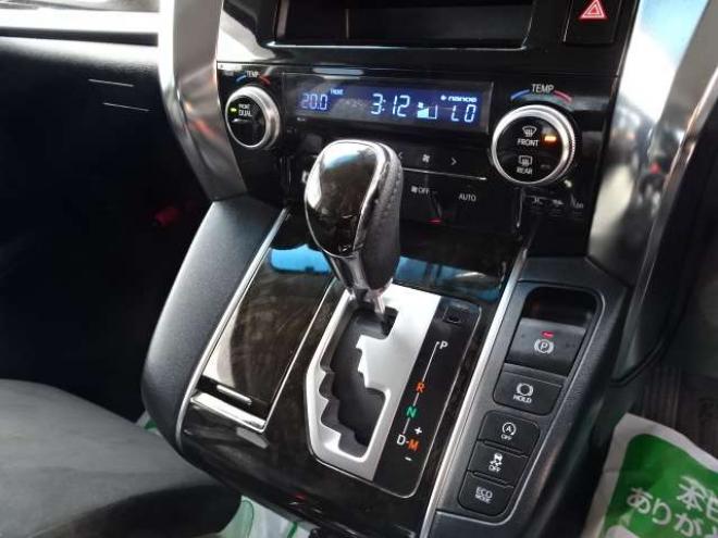 アルファード2.5 S Aパッケージ 4WD　本州車　保証1年/走行距離無制限　4WD　両側パワースライドドア　プリクラッシュセーフティ 純正9型ナビ 地デジ　バックカメラ　Bluetooth接続　フリップダウンモニター　ブレーキホールド　純正18AW　冬タイヤ付属 2500