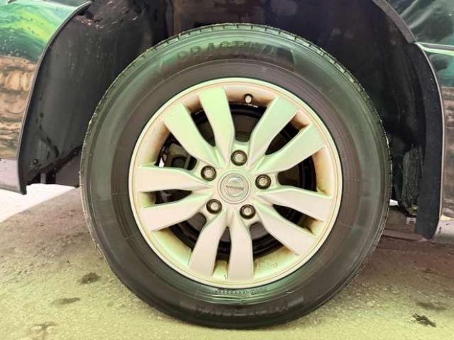 セレナ2.0 ハイウェイスター Vセレクション+Safety 4WD　防錆塗装4WDTVナビBカメETC 2000
