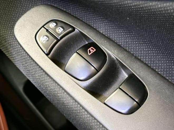 セレナ2.0 ハイウェイスター アドバンストセーフティ パッケージ 4WD　防錆塗装4WDTVナビBカメエンスタドラレコ 2000