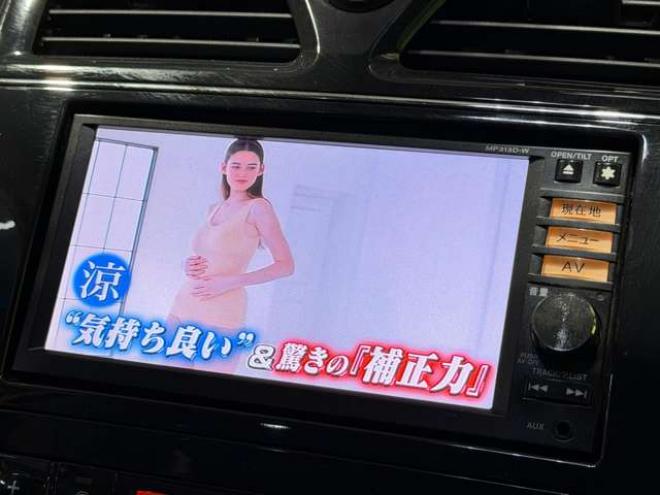 セレナ2.0 ハイウェイスター Vセレクション 4WD　防錆塗装4WDTVナビETC積込タイヤ 2000