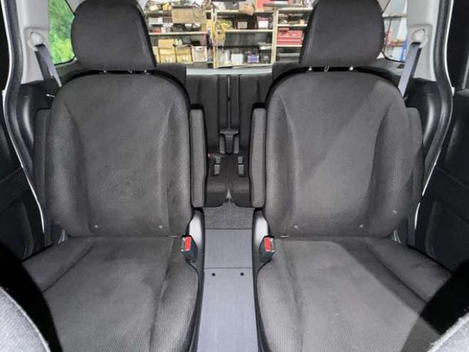 フリード1.5 G ジャストセレクション 4WD　防錆塗装4WDTVナビETC 1500