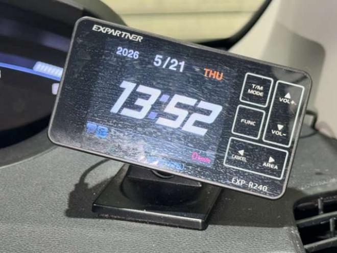 フリード1.5 G ジャストセレクション 4WD　防錆塗装4WDTVナビETC 1500