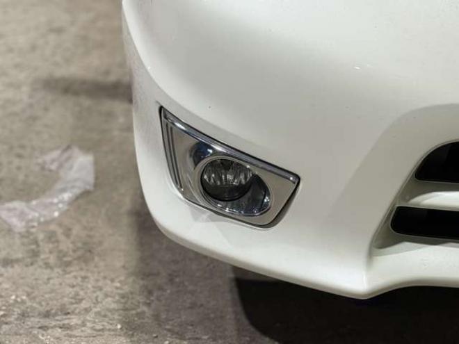 セレナ2.0 ハイウェイスター Vセレクション+Safety 4WD　防錆塗装4WDTVナビBカメエンスタETCドラレコ積込タイヤ 2000