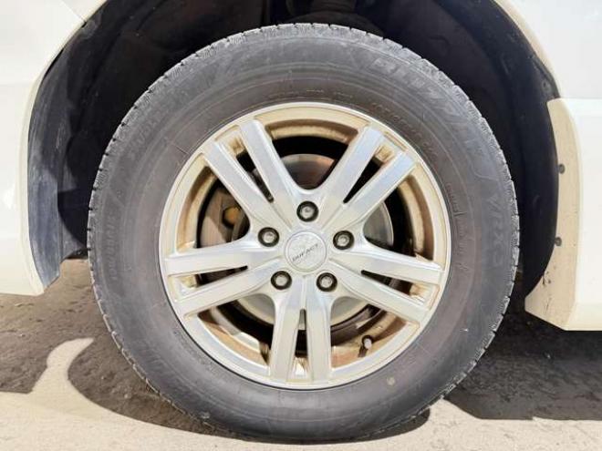 セレナ2.0 ハイウェイスター Vセレクション+Safety 4WD　防錆塗装4WDTVナビBカメエンスタETCドラレコ積込タイヤ 2000