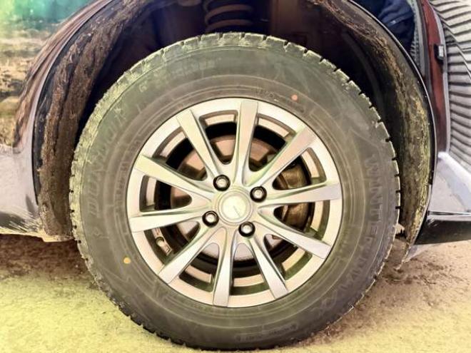 ノート1.2 e-POWER X FOUR 4WD　防錆塗装4WDTVナビBカメエンスタETC積込タイヤ 1200