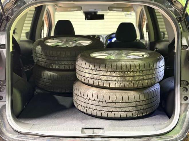 ノート1.2 e-POWER X FOUR 4WD　防錆塗装4WDTVナビBカメエンスタETC積込タイヤ 1200