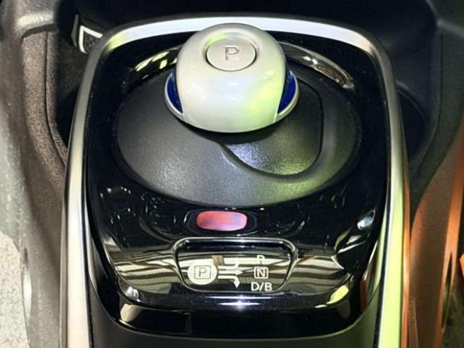 ノート1.2 e-POWER X FOUR 4WD　防錆塗装4WDTVナビBカメエンスタETC積込タイヤ 1200