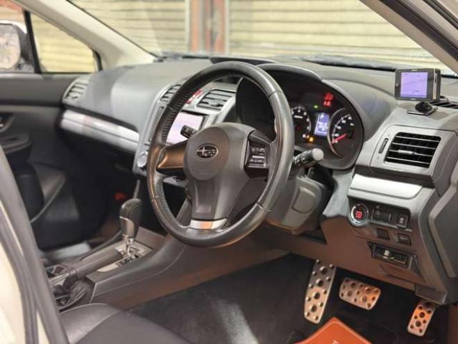 インプレッサスポーツ 2.0 i-S アイサイト 4WD　防錆塗装4WDTVナビドラレコ 2000