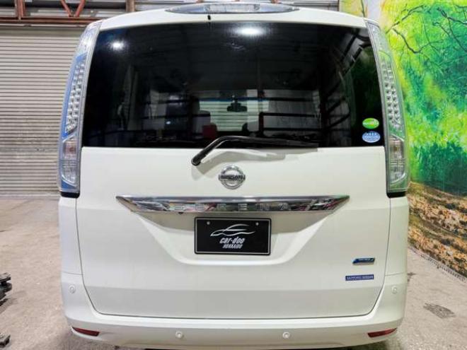 セレナ2.0 20X Vセレクション+Safety 4WD　防錆塗装4WDTVナビBカメETC 2000
