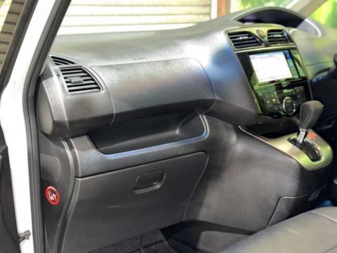 セレナ2.0 20X Vセレクション+Safety 4WD　防錆塗装4WDTVナビBカメETC 2000