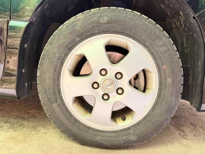 セレナ2.0 ハイウェイスター 4WD　防錆塗装4WDBluetoothオーディオCDスマキーエンスタドラレコ 2000