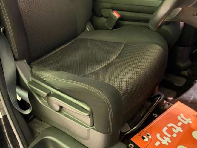 セレナ2.0 ハイウェイスター 4WD　防錆塗装4WDBluetoothオーディオCDスマキーエンスタドラレコ 2000
