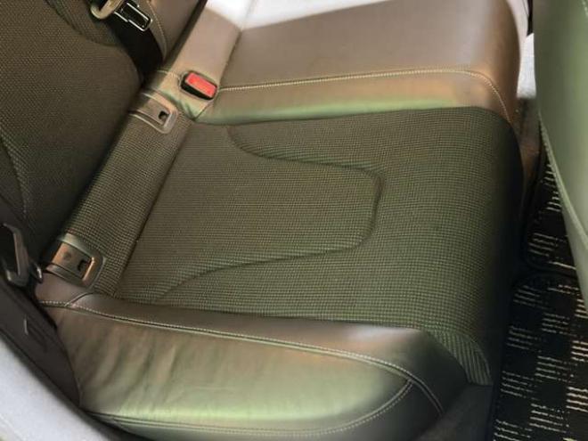 アウディA4アバント 2.0 TFSI クワトロ Sラインパッケージ 4WD　防錆塗装4WDTVナビBカメエンスタETC 正規輸入車 2000