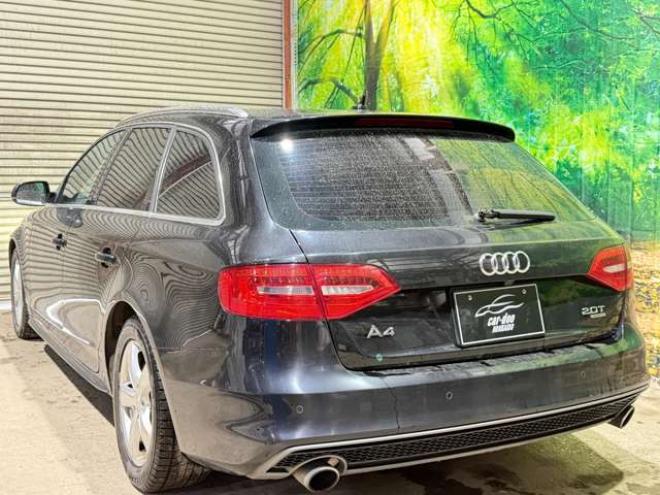 アウディA4アバント 2.0 TFSI クワトロ Sラインパッケージ 4WD　防錆塗装4WDTVナビBカメエンスタETC 正規輸入車 2000