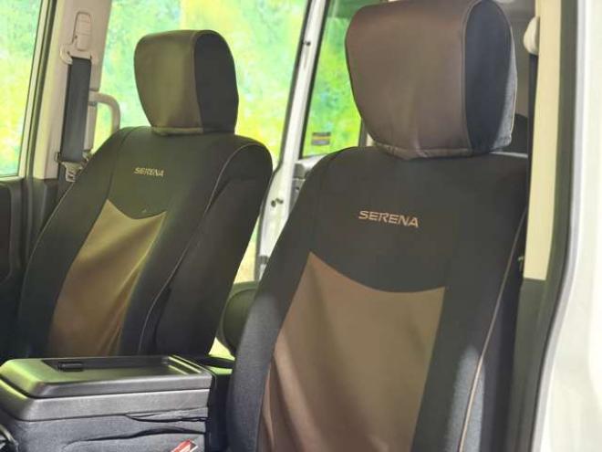 セレナ2.0 ハイウェイスター Vセレクション+Safety 4WD　防錆塗装4WD 2000