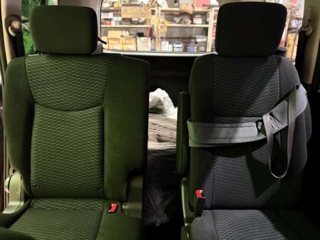 セレナ2.0 20X Vセレクション+Safety アンシャンテ セカンドスライドUP AセーフティPKG 4WD　防錆塗装4WDTVナビBカメエンスタETC積込タイヤ 2000