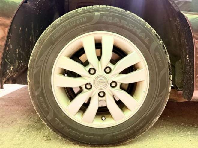 セレナ2.0 ハイウェイスター Vセレクション+Safety アドバンストセーフティ パッケージ 4WD　防錆塗装4WDTVナビBカメエンスタETC後席モニタ 2000